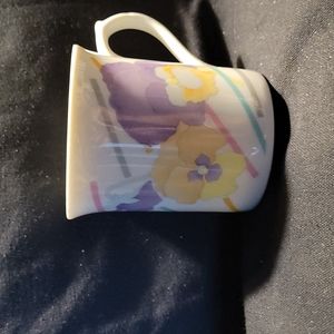 Pansy mug